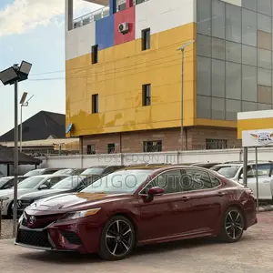 Toyota Camry XSE V6 FWD (3.5L 6cyl 8AM) 2018 Red