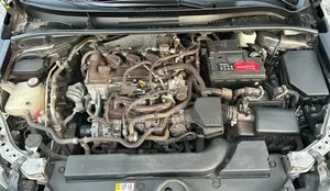 Toyota Corolla XSE 2023 Gold