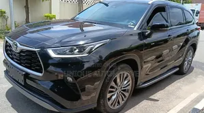 Toyota Highlander Platinum AWD 2024 Black