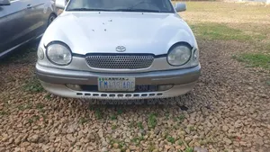 Toyota Corolla 2000 Silver