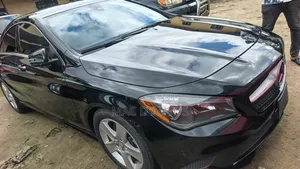Mercedes-Benz C250 2016 Black