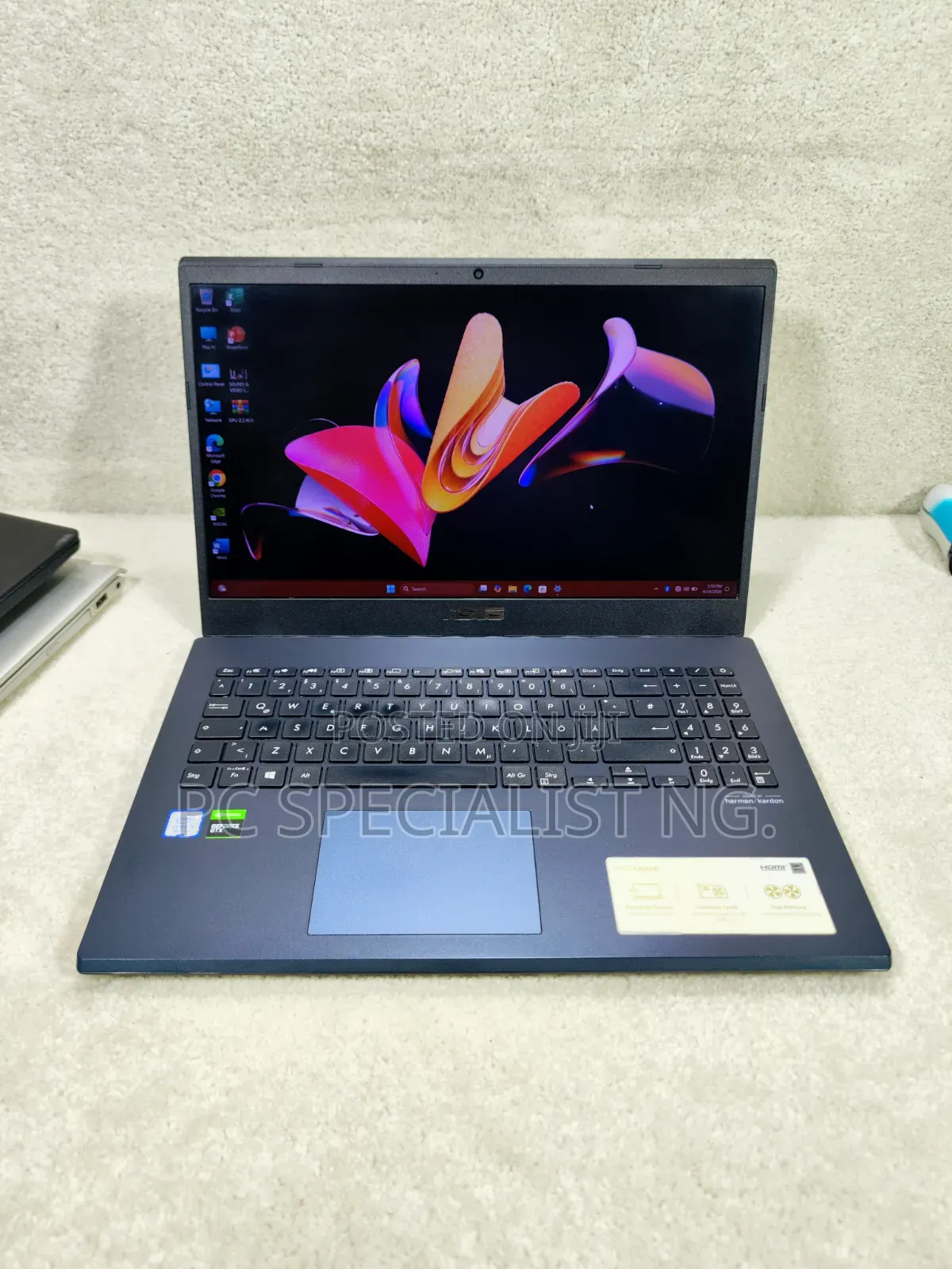 Laptop Asus Vivobook 15 16GB Intel Core i7 HDD+SSD 1T