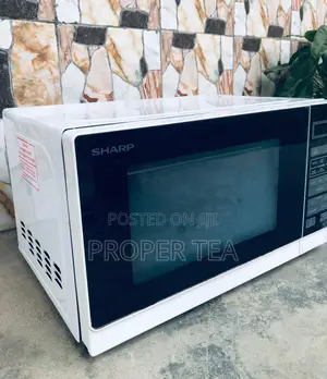 Sharp 20L Freestanding Digital Microwave Oven