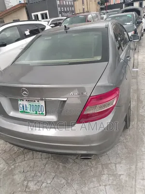 Mercedes-Benz C300 Sport 4Matic Sedan AWD (3.0L 6cyl 7A) 2011 Silver