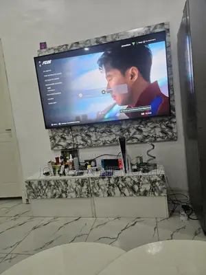 Clean Ps 5 Slim With 2 Controllers! 
