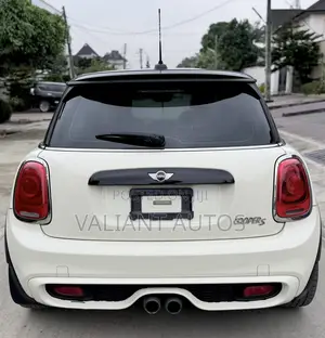 Mini Cooper 2016 White