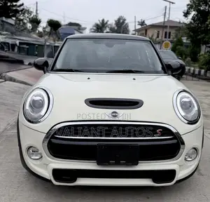 Mini Cooper 2016 White