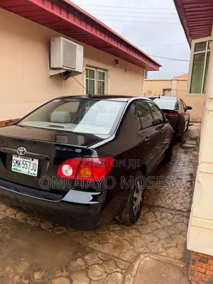 Toyota Corolla 2004 Black