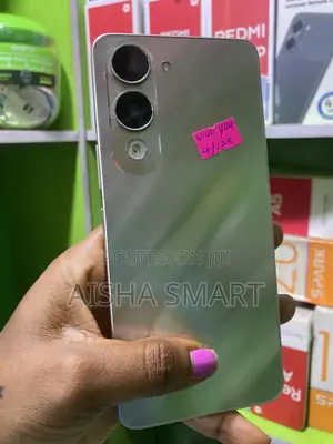 Vivo Y04 128 GB Gold