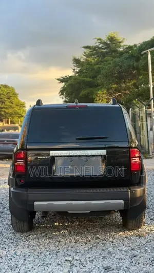 New Toyota Land Cruiser Prado 2.4 Hybrid 2025 Black