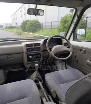 Suzuki Every 2010 White