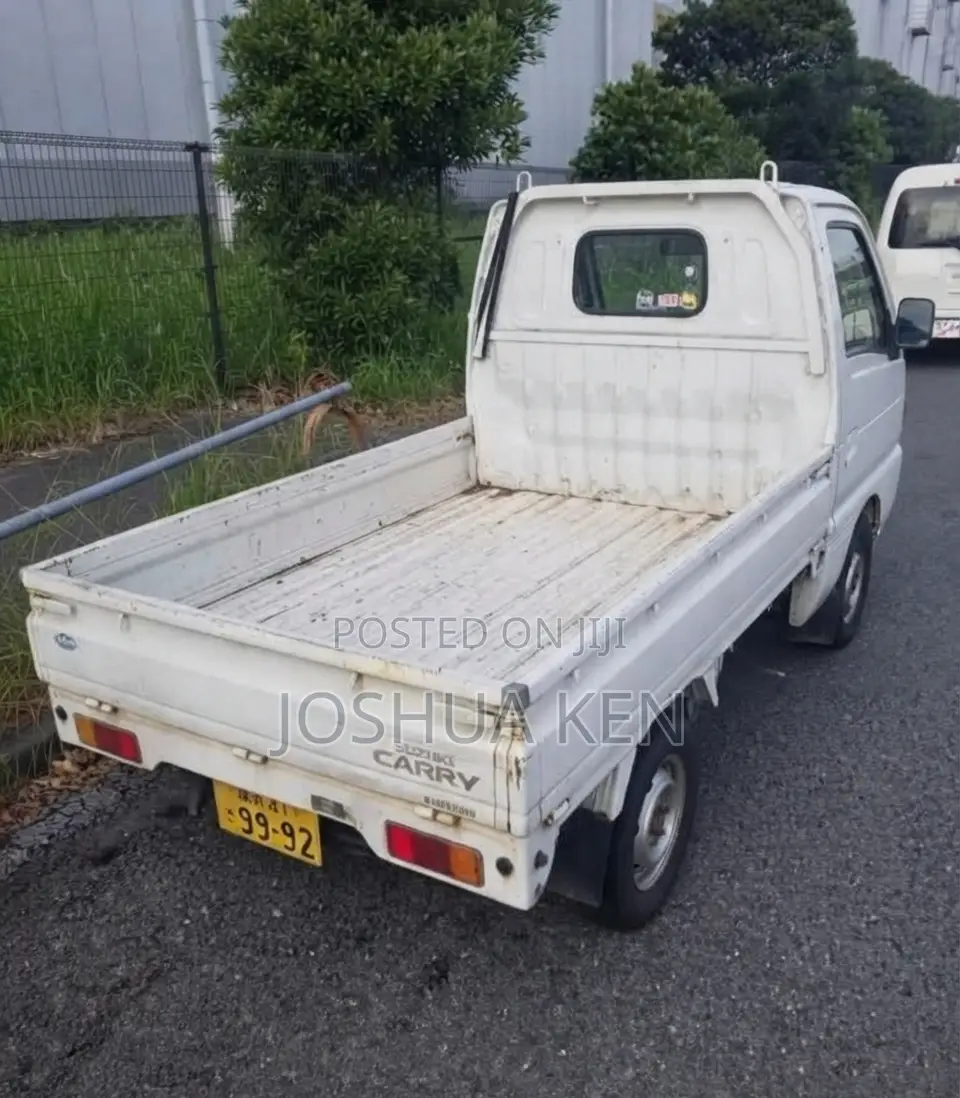 Suzuki Every 2010 White
