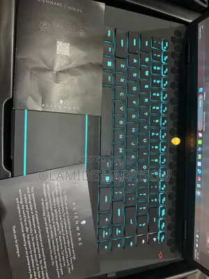 Laptop Alienware M17 R2 32GB Intel Core Ultra 7 SSD 1T