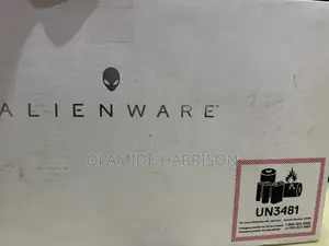 Laptop Alienware M17 R2 32GB Intel Core Ultra 7 SSD 1T