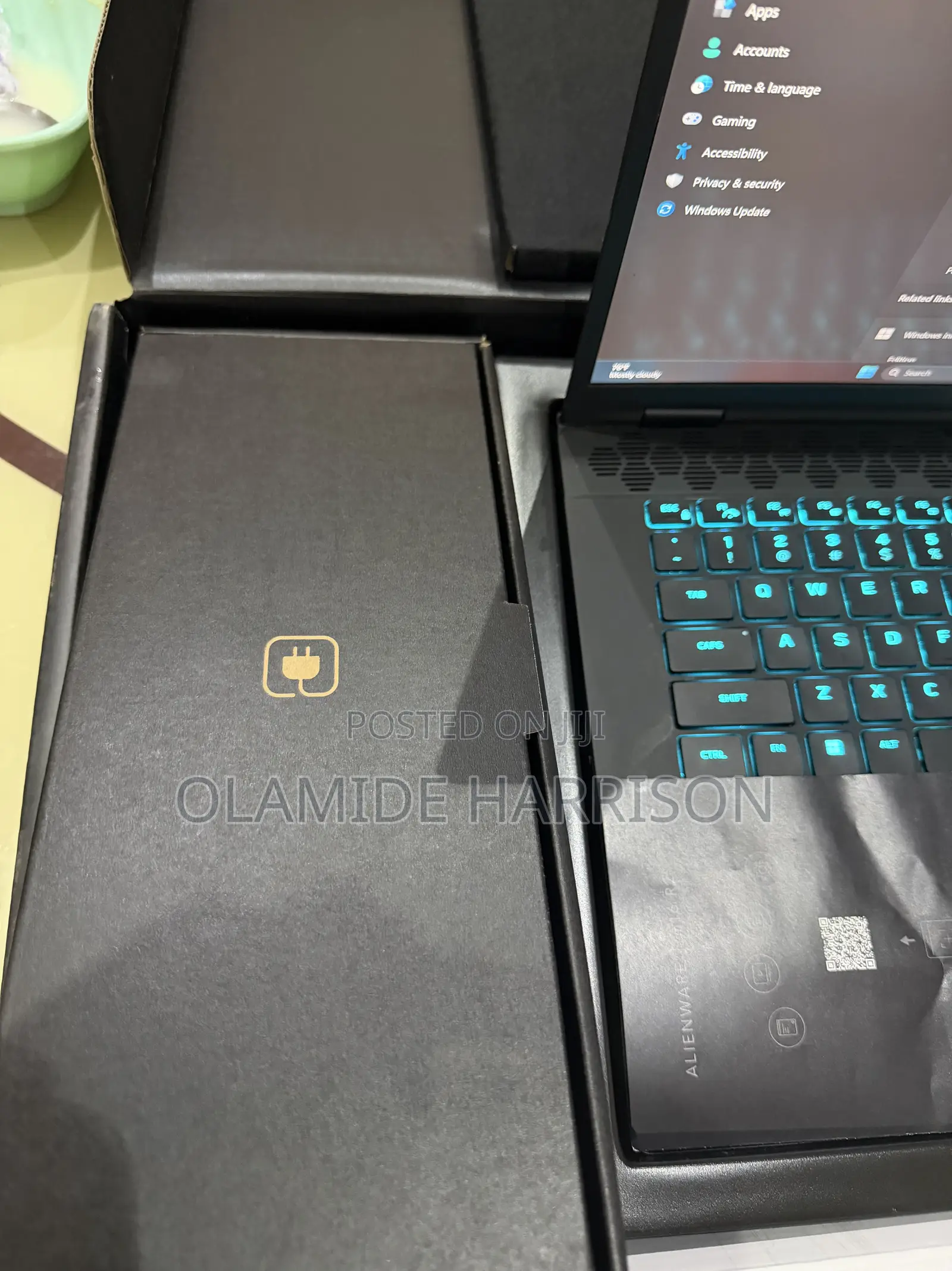 Laptop Alienware M17 R2 32GB Intel Core Ultra 7 SSD 1T