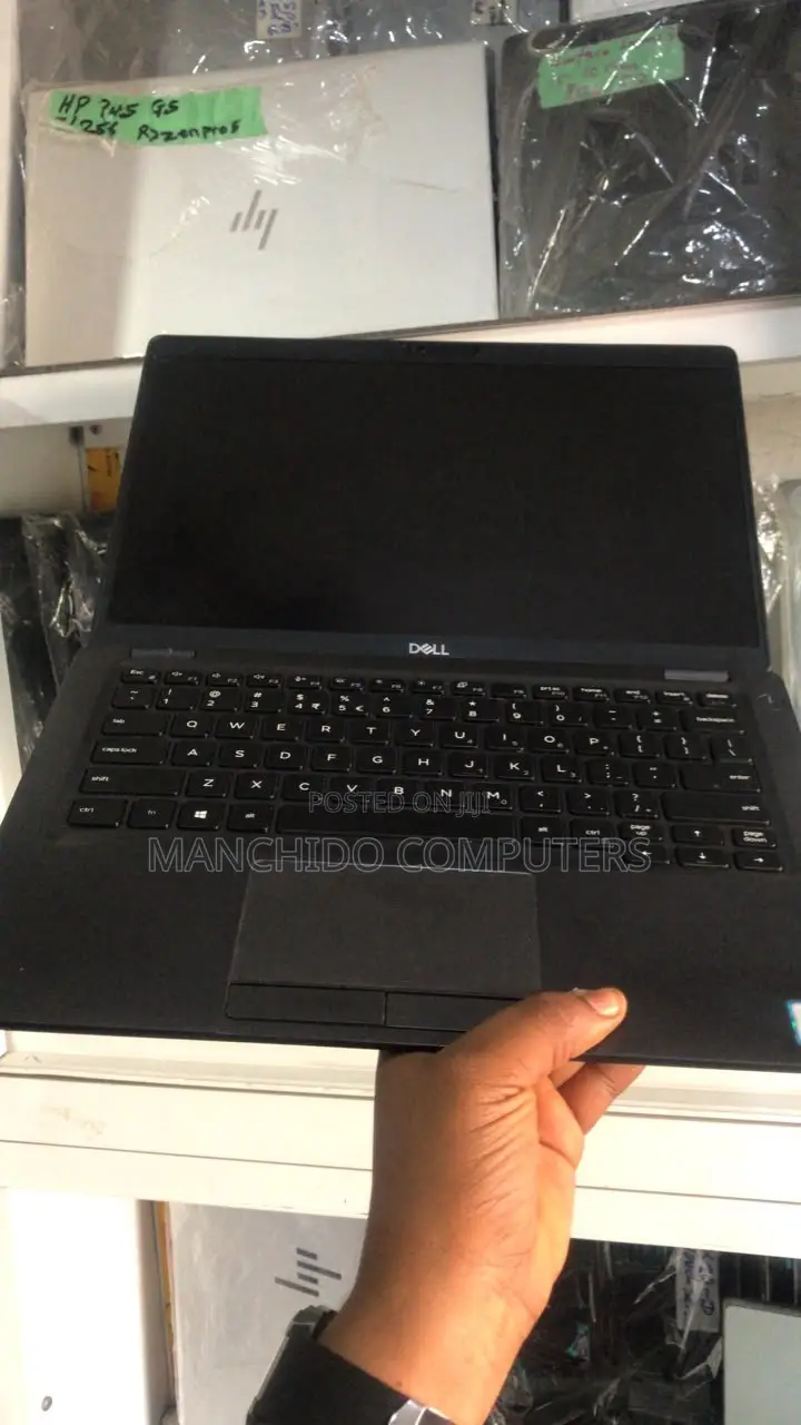 Laptop Dell Latitude 5300 8GB Intel Core i7 SSD 256GB