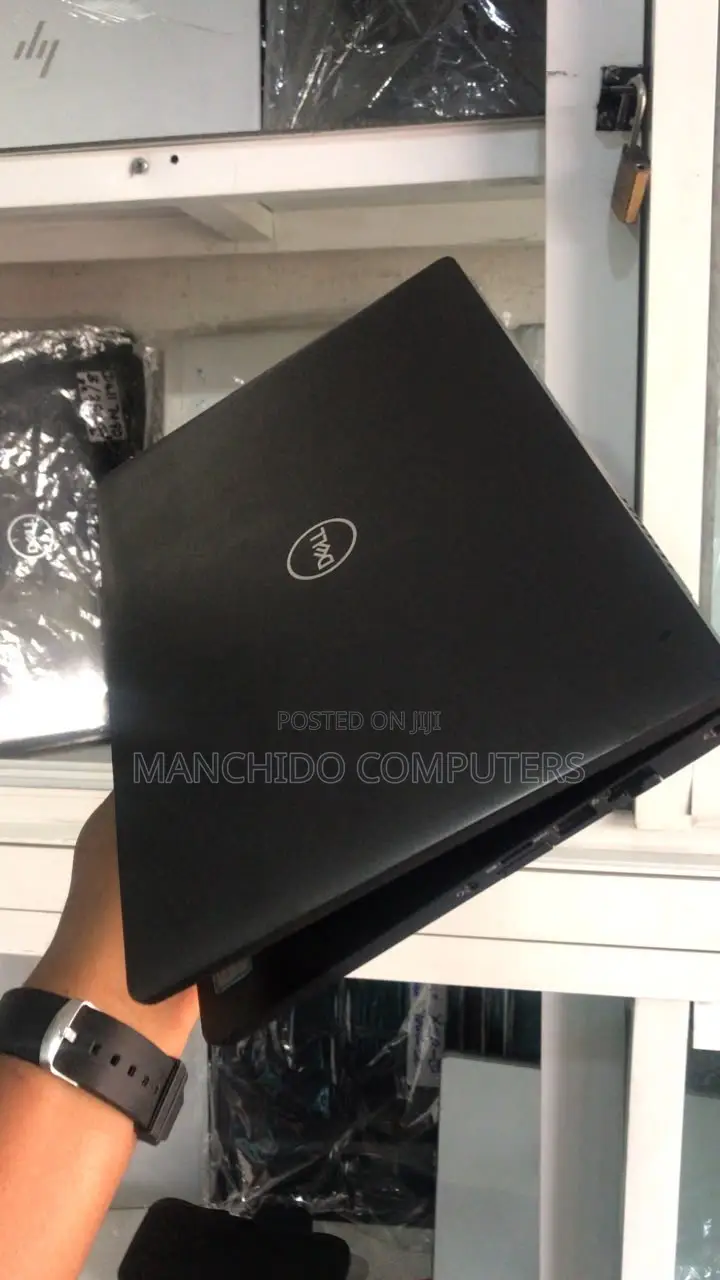 Laptop Dell Latitude 5300 8GB Intel Core i7 SSD 256GB