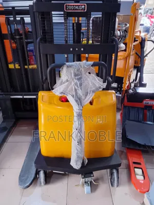 Semi Electric Pallet Stacker 2tons