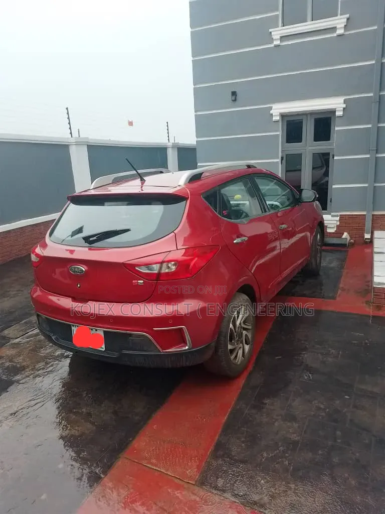JAC S2 2020 Red