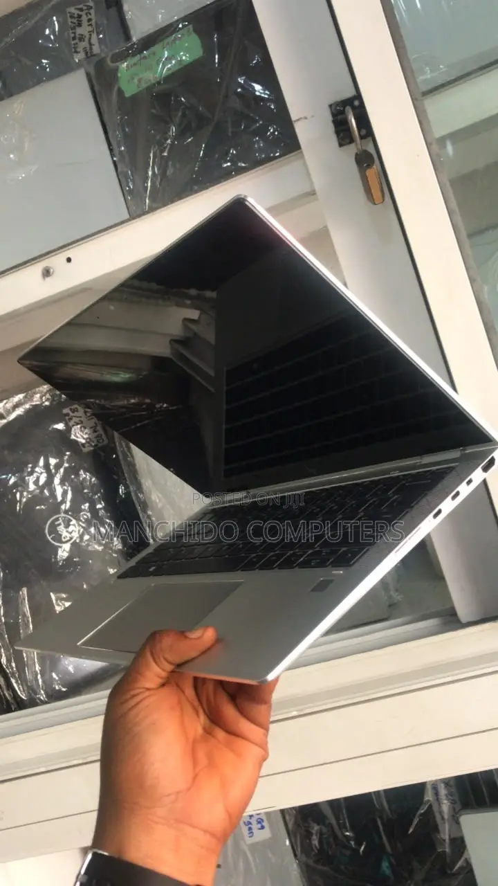 Laptop HP EliteBook x360 1030 G4 8GB Intel Core i5 SSD 256GB