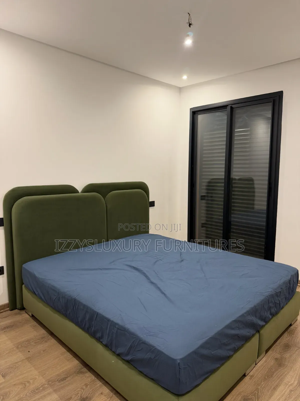 Luxury Morden Bedframe