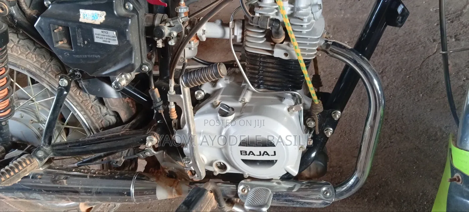 New Bajaj Boxer BM100ES 2026 Red