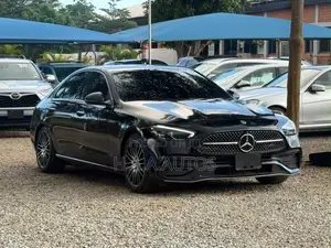 Mercedes-Benz C300 2022 Black