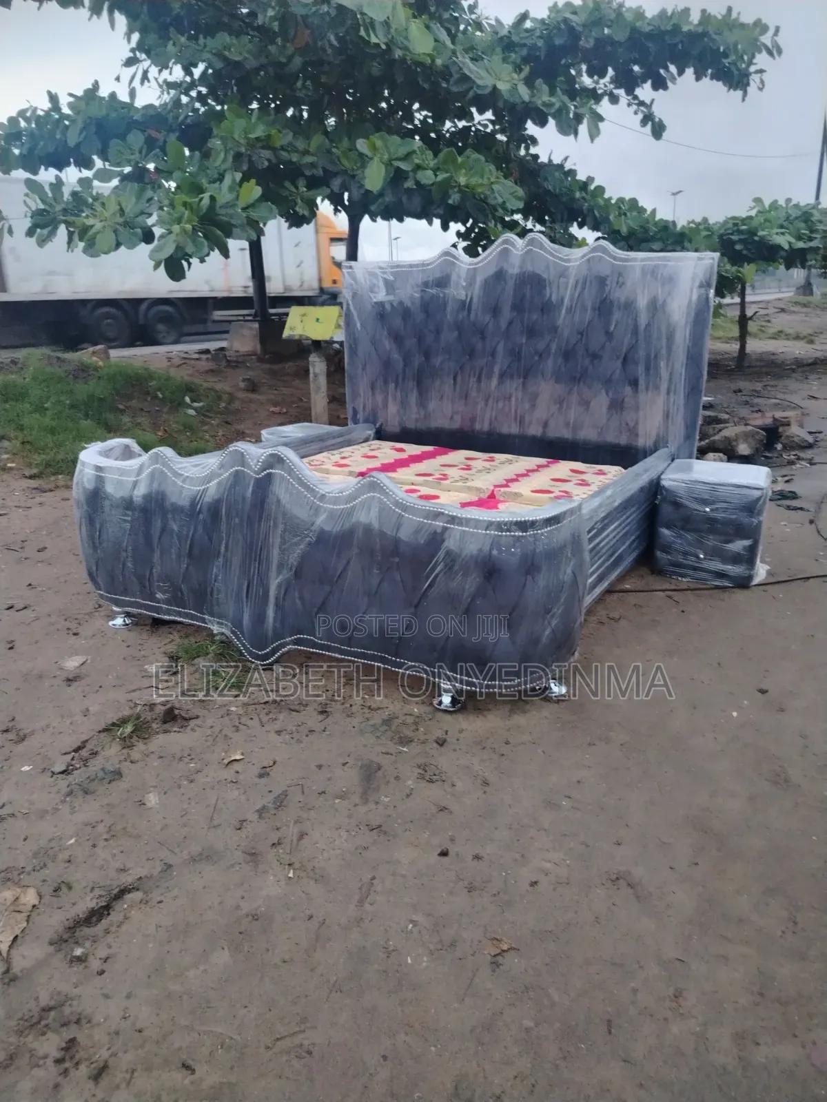 Royal Bedfram 6ft by 6ft
