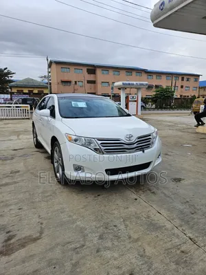 Toyota Venza V6 AWD 2012 White