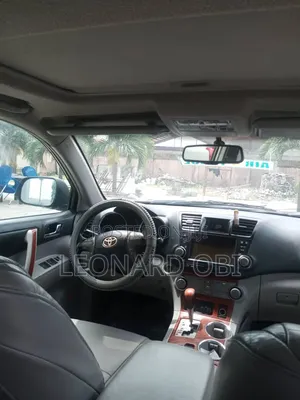 Toyota Highlander 2010 Green