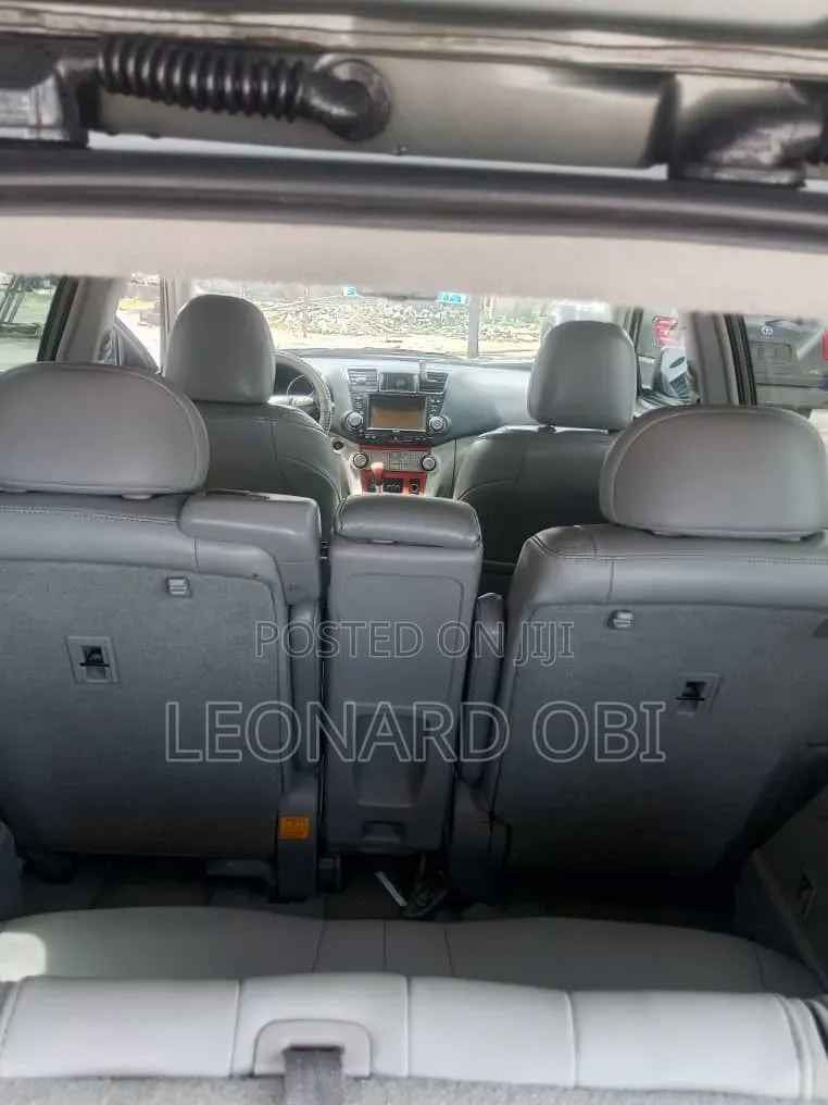 Toyota Highlander 2010 Green