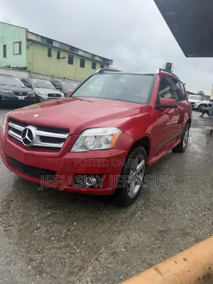 Mercedes-Benz GLK-Class 350 4MATIC 2010 Red