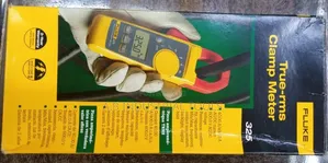 Fluke 325 True-RMS Clamp Meter