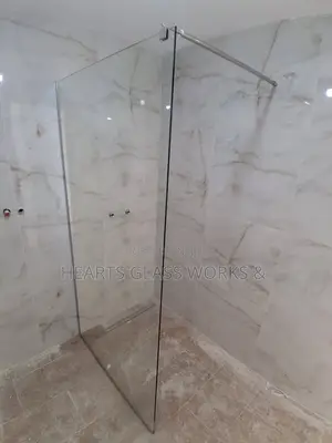 Frameless One-Sided Glass Installation With Toughen Glass