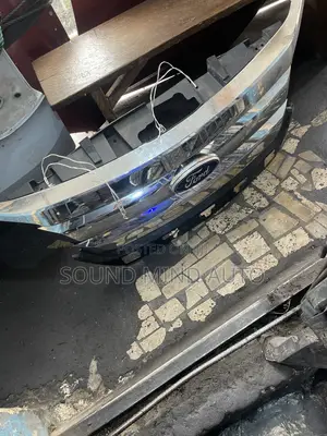Front Grille Ford Fusion 2010-2011 Model