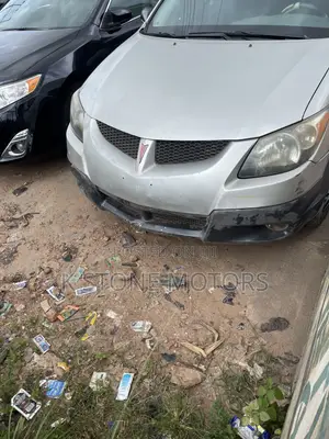 Pontiac Vibe Automatic 2004 Silver