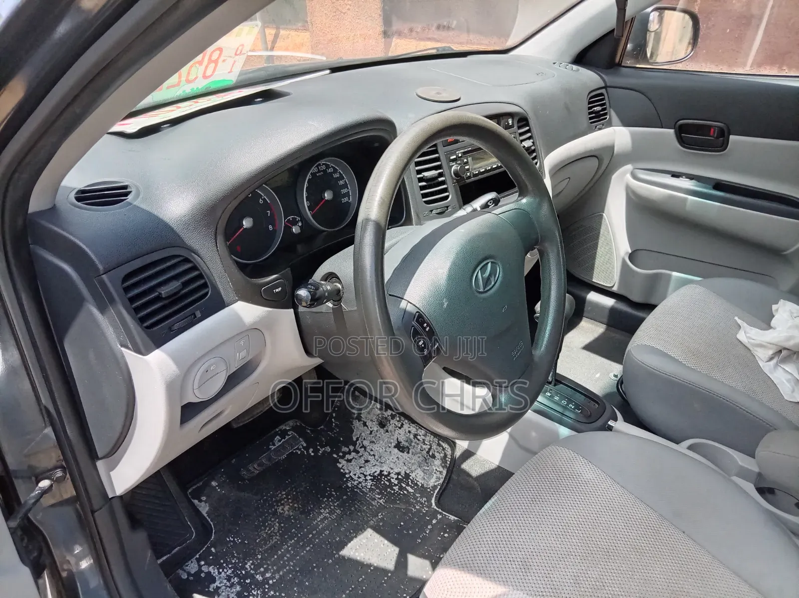 Hyundai Accent 2010 Gray