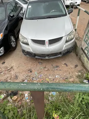 Pontiac Vibe Automatic 2004 Silver
