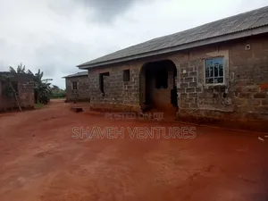 3bdrm Bungalow in Meson, Ado-Odo/Ota for sale