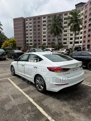 Hyundai Elantra 2017 White