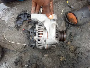 Volvo S40/V40 Alternator 2002 Mordel