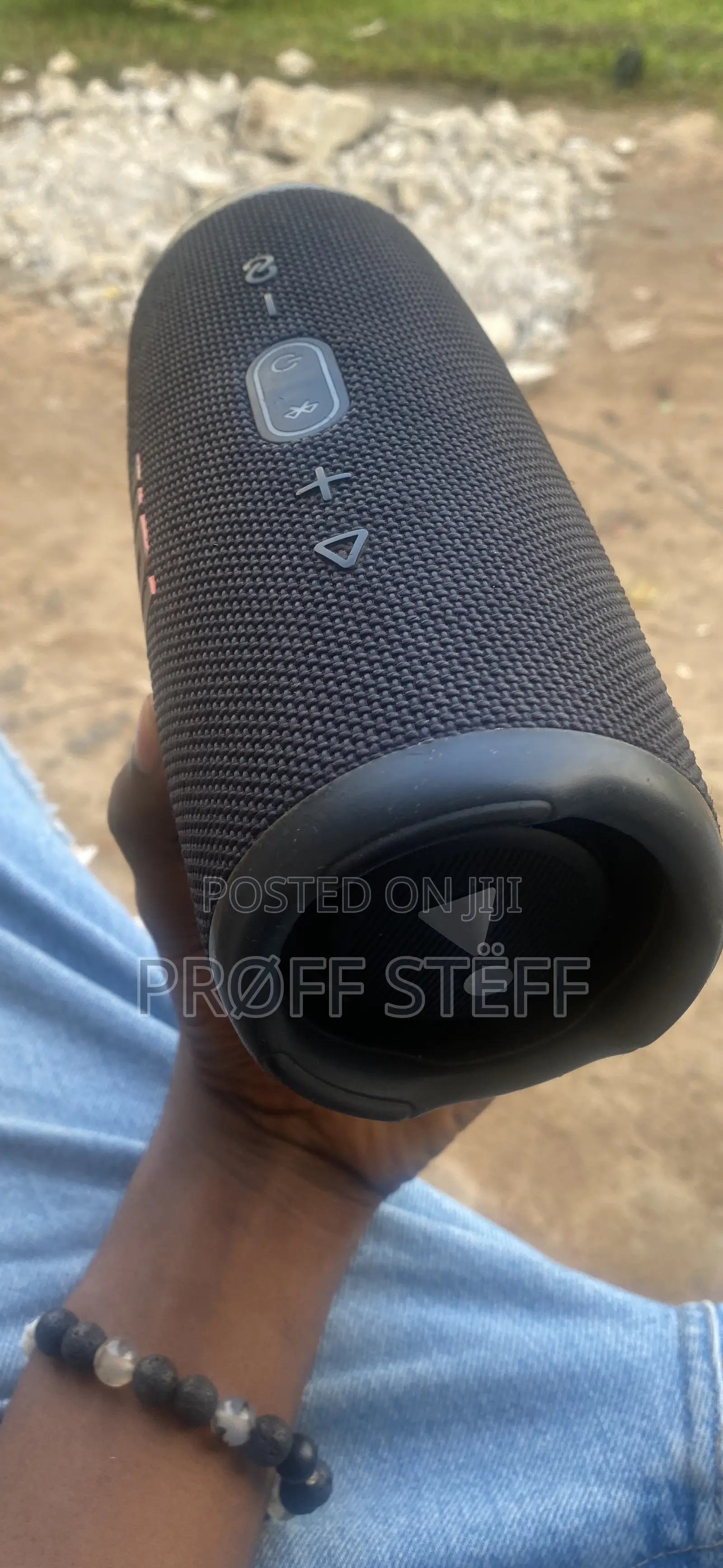 JBL Charge 5