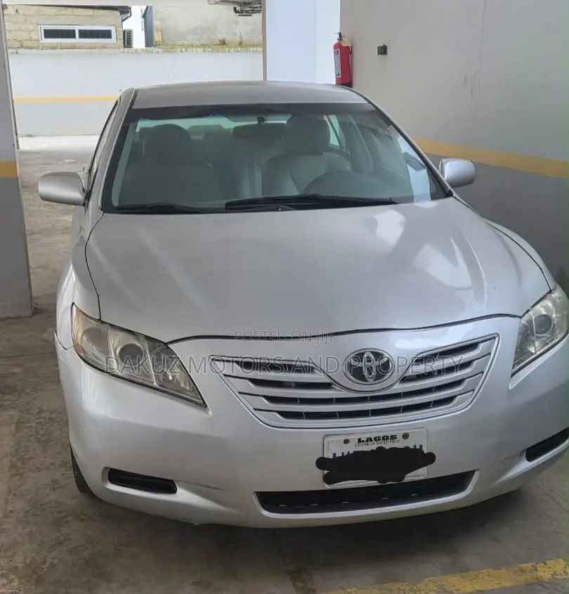 Toyota Camry 2008 Silver
