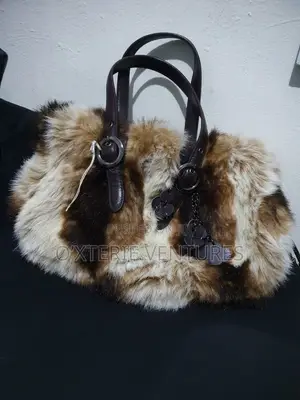Likely Rabbit Fur or High-Quality Faux Fur) Hobo/Tote-Style Handbag