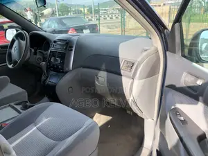 Toyota Sienna 2007 Blue