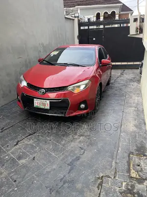 Toyota Corolla S Plus 4dr Sedan (1.8L 4cyl CVT) 2016 Red