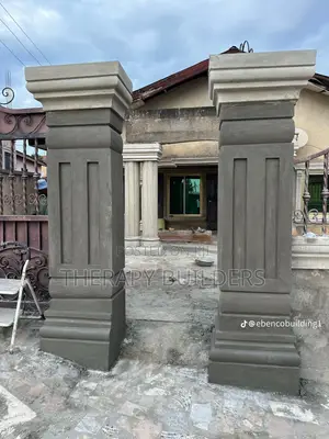Bricklayer and Art Work