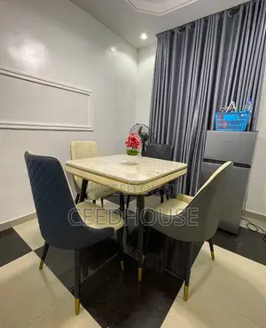 Luxurious 2 Bedroom Apartment With Outdoor Snooker