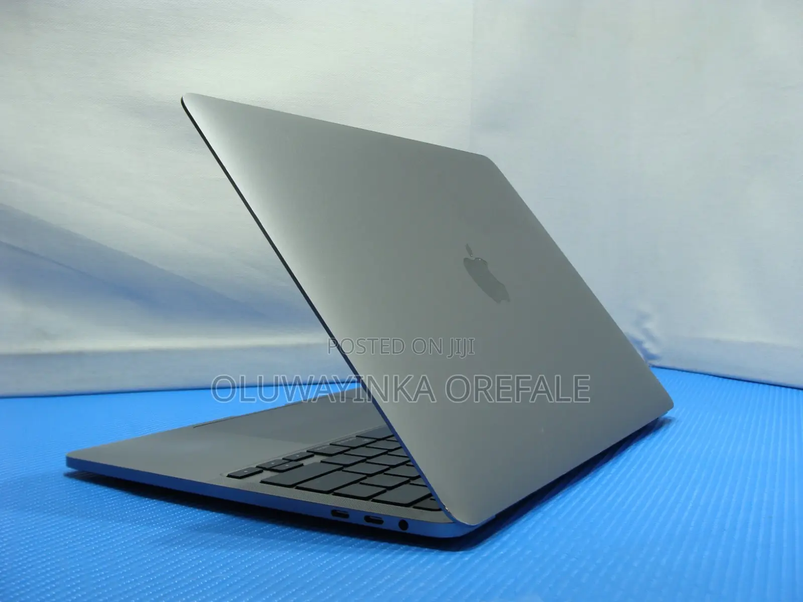 Laptop Apple MacBook Pro 2020 8GB Intel Core i5 SSD 256GB
