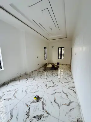 4bdrm Duplex in Ogba for sale